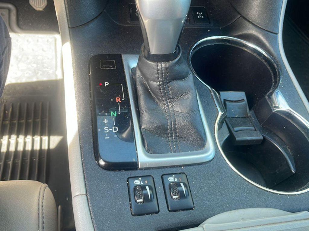 used 2016 Toyota Highlander car, priced at $16,590