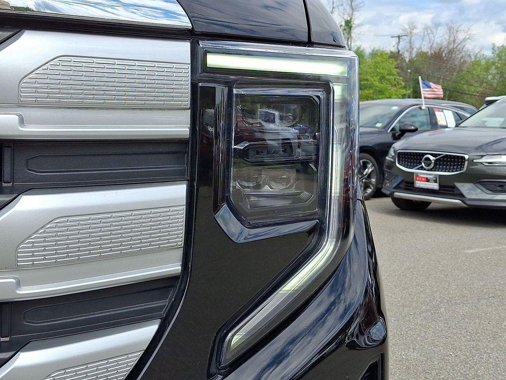 used 2024 GMC Sierra 1500 car, priced at $35,994