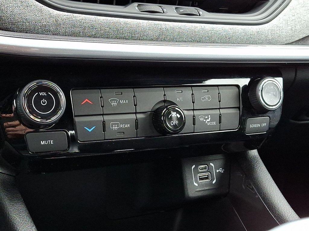 used 2023 Jeep Compass car, priced at $23,990