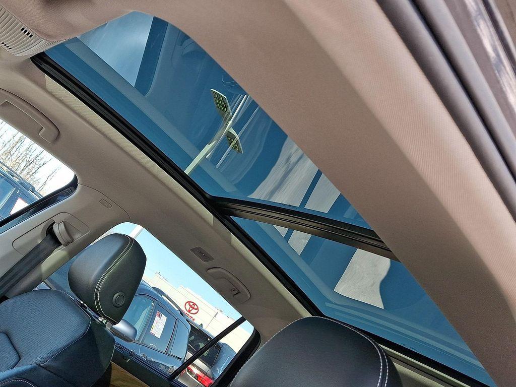 used 2024 Volkswagen Atlas car, priced at $28,493