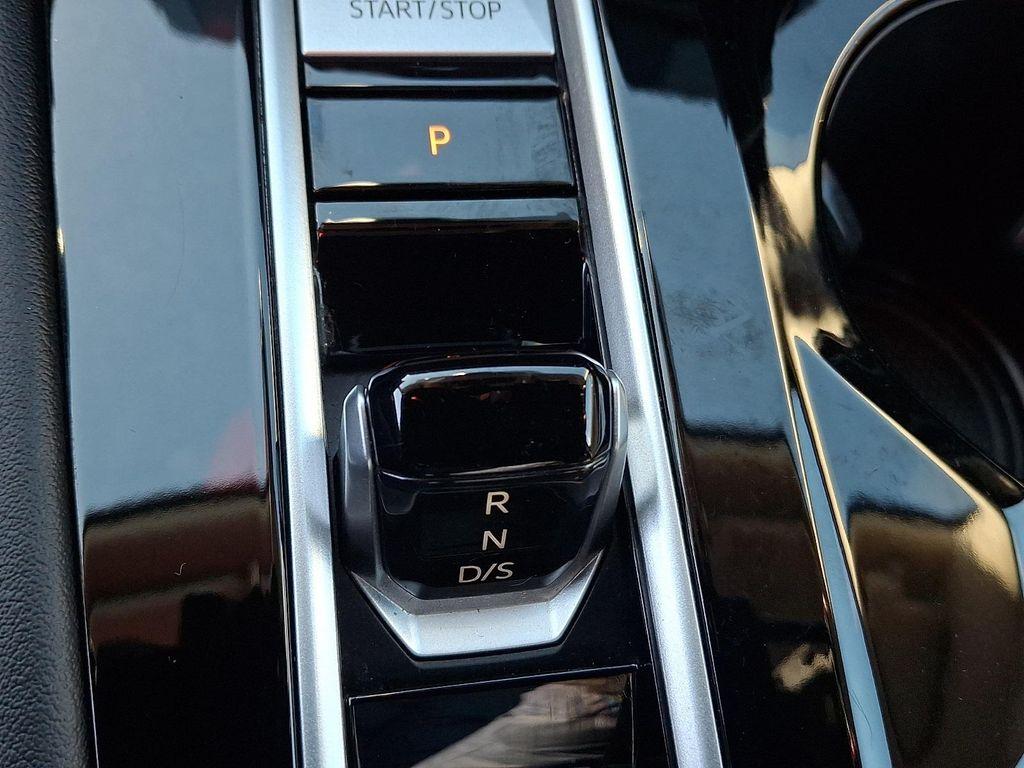 used 2024 Volkswagen Atlas car, priced at $28,493