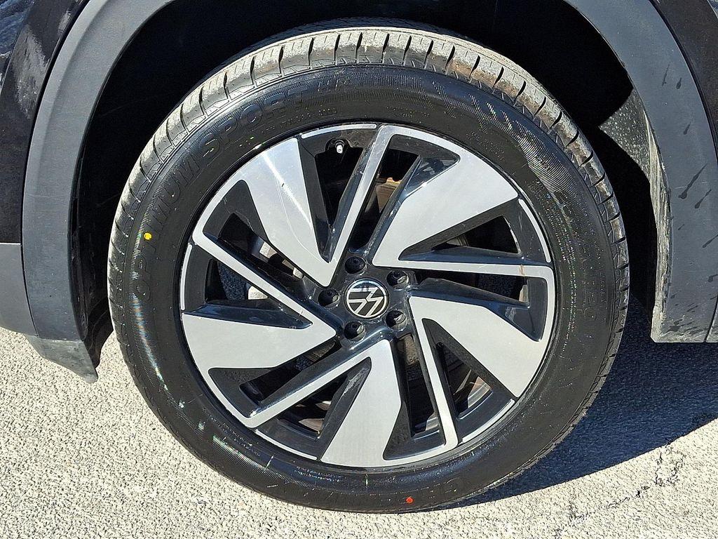 used 2024 Volkswagen Atlas car, priced at $28,493