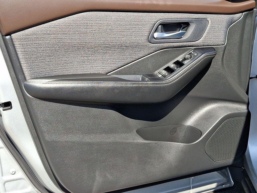 used 2022 Nissan Rogue car, priced at $15,992