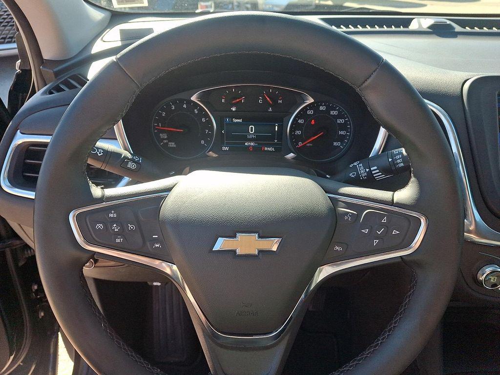 used 2023 Chevrolet Equinox car, priced at $21,490