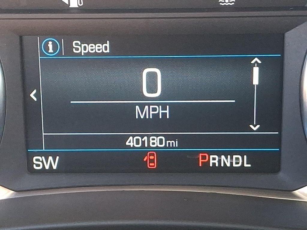 used 2023 Chevrolet Equinox car, priced at $21,490