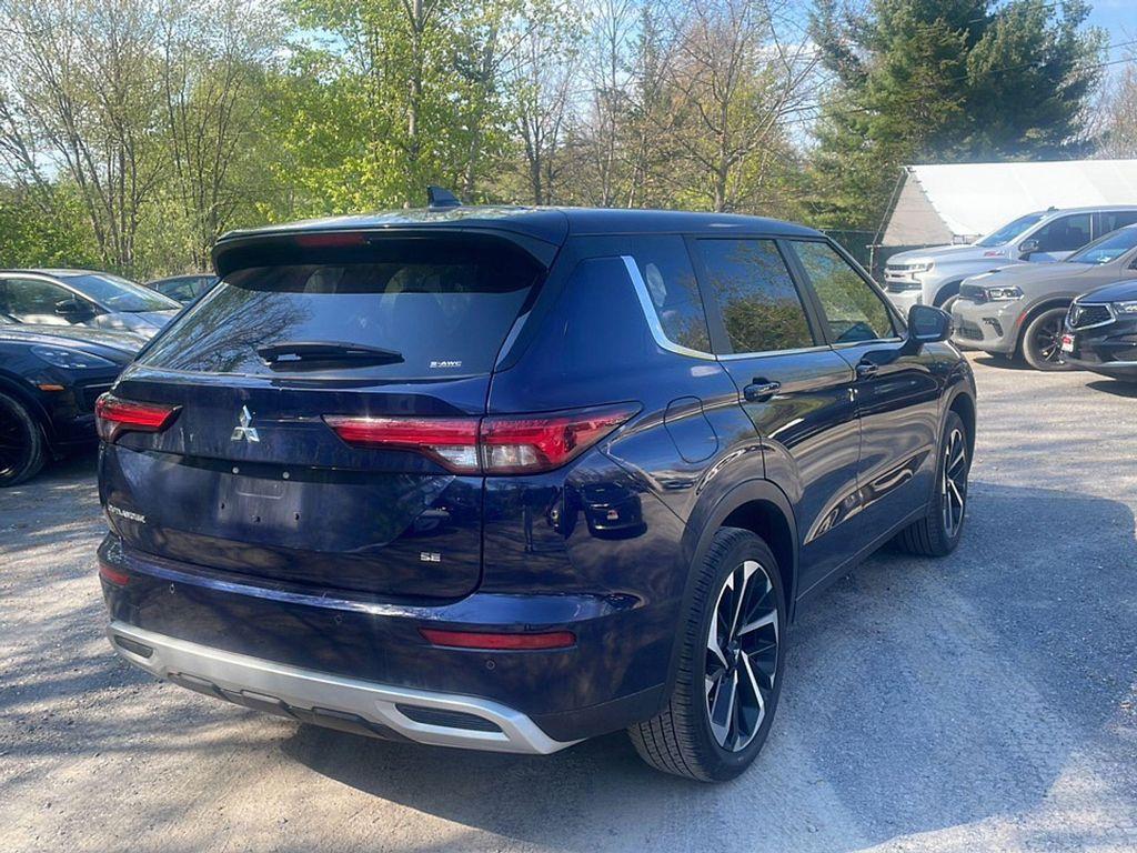used 2024 Mitsubishi Outlander car, priced at $24,990
