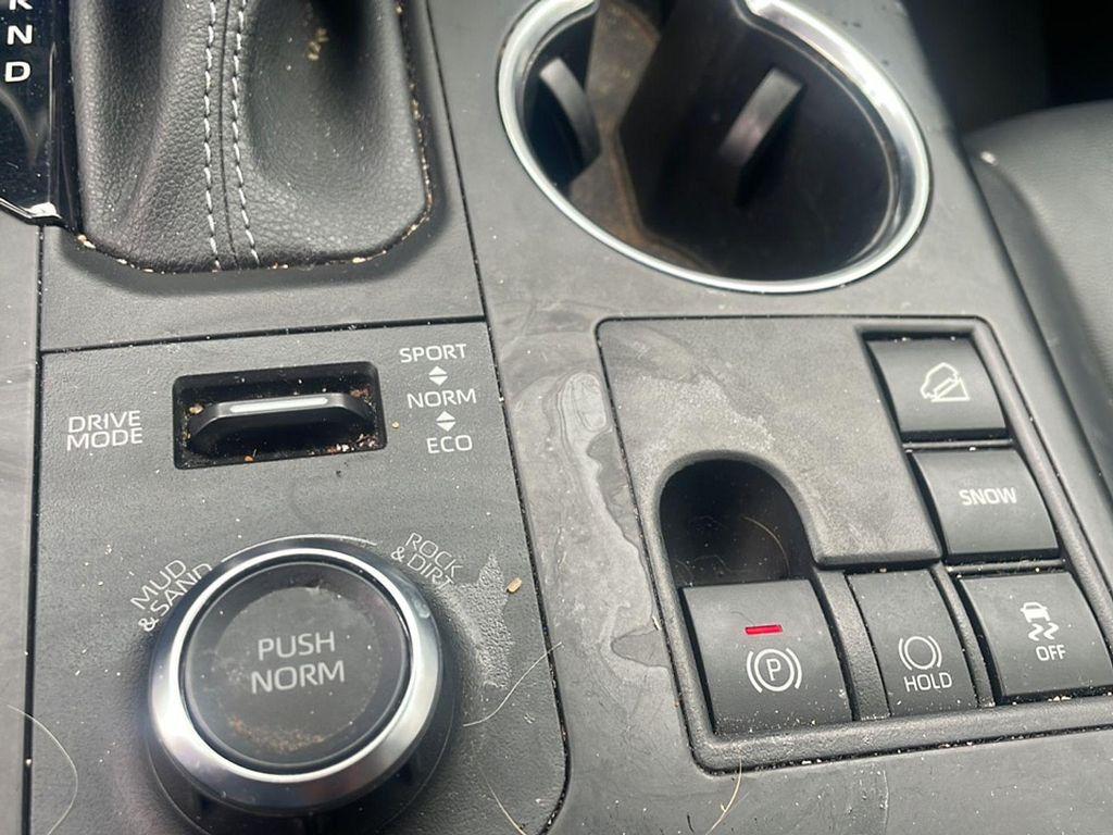 used 2023 Toyota Highlander car, priced at $35,490