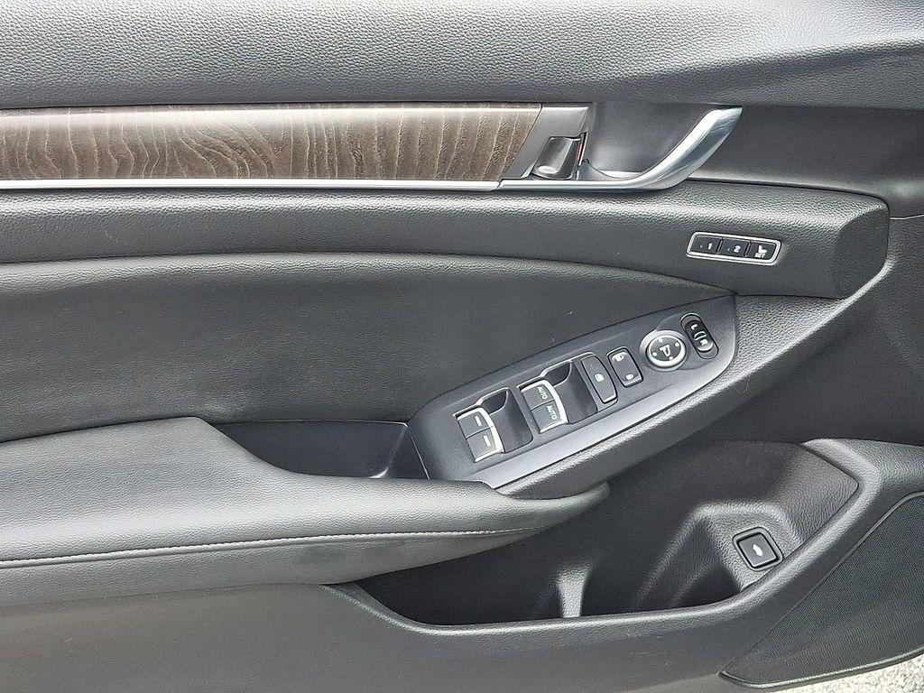 used 2020 Honda Accord Hybrid car, priced at $23,992