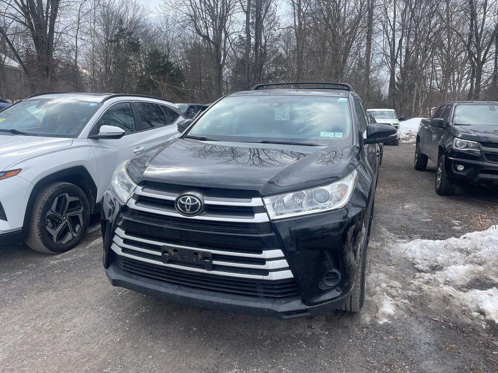 used 2019 Toyota Highlander car, priced at $20,490