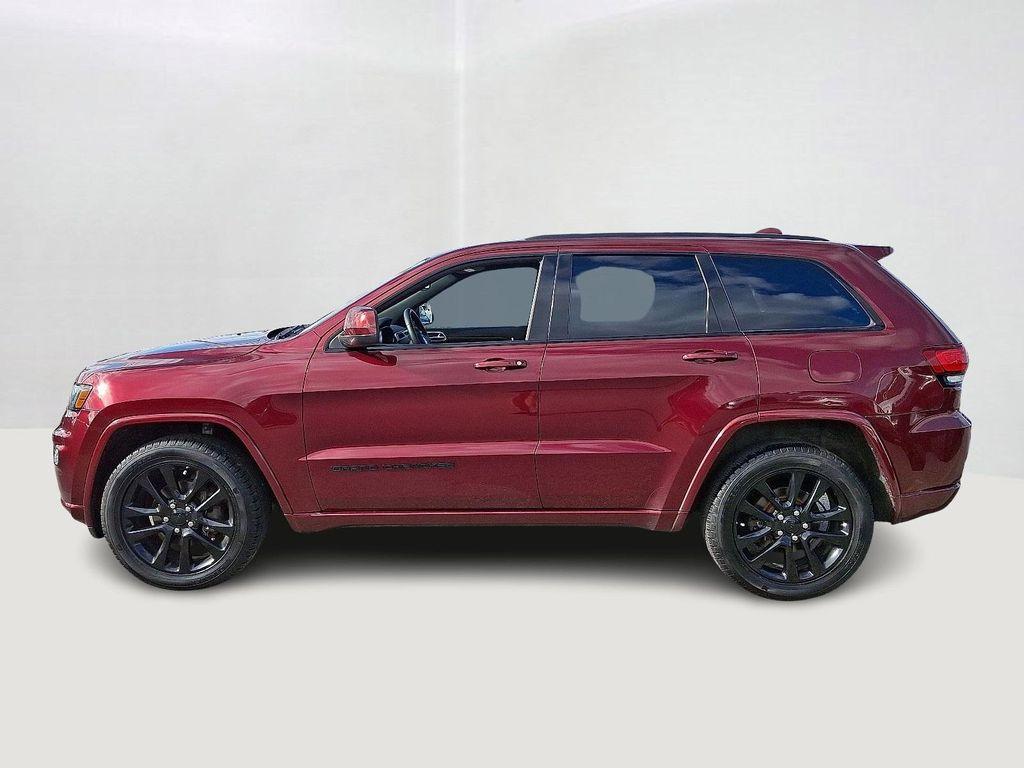 used 2018 Jeep Grand Cherokee car, priced at $13,992