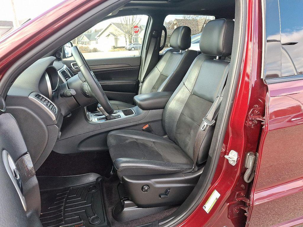 used 2018 Jeep Grand Cherokee car, priced at $13,992