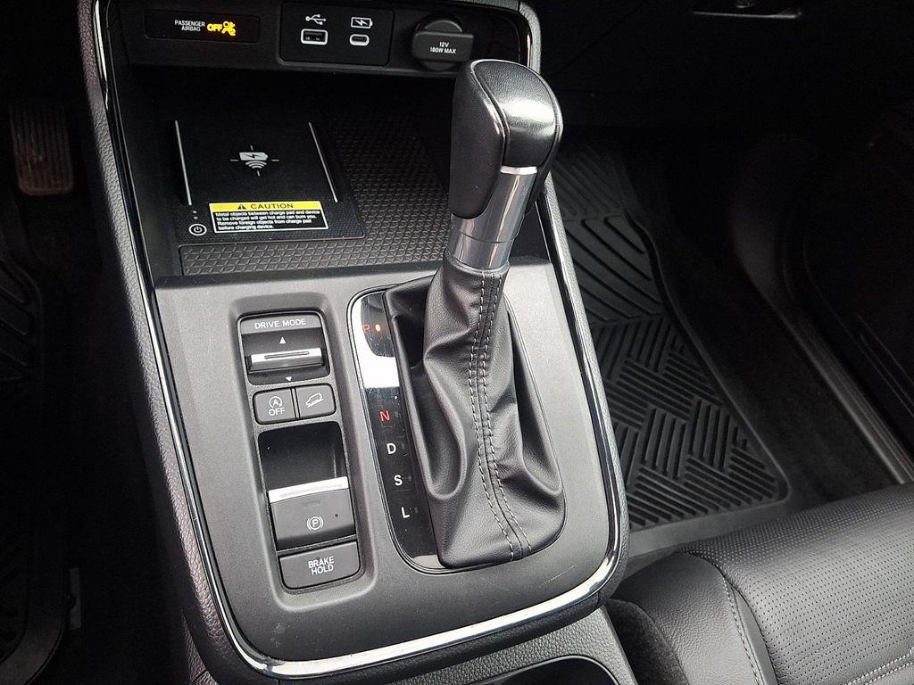 used 2025 Honda CR-V car, priced at $32,490