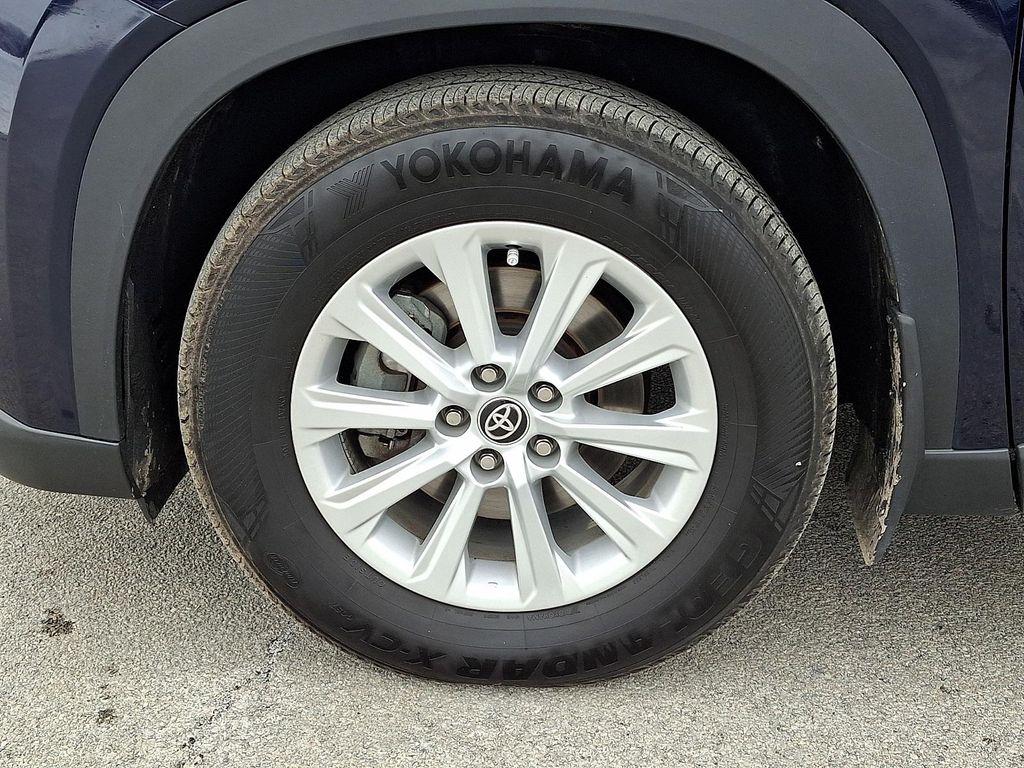 used 2024 Toyota Grand Highlander car, priced at $40,990