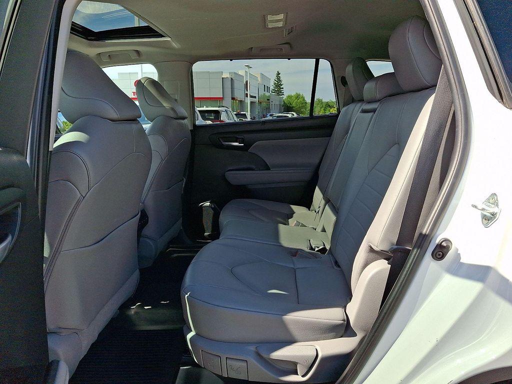 used 2023 Toyota Highlander car, priced at $35,990