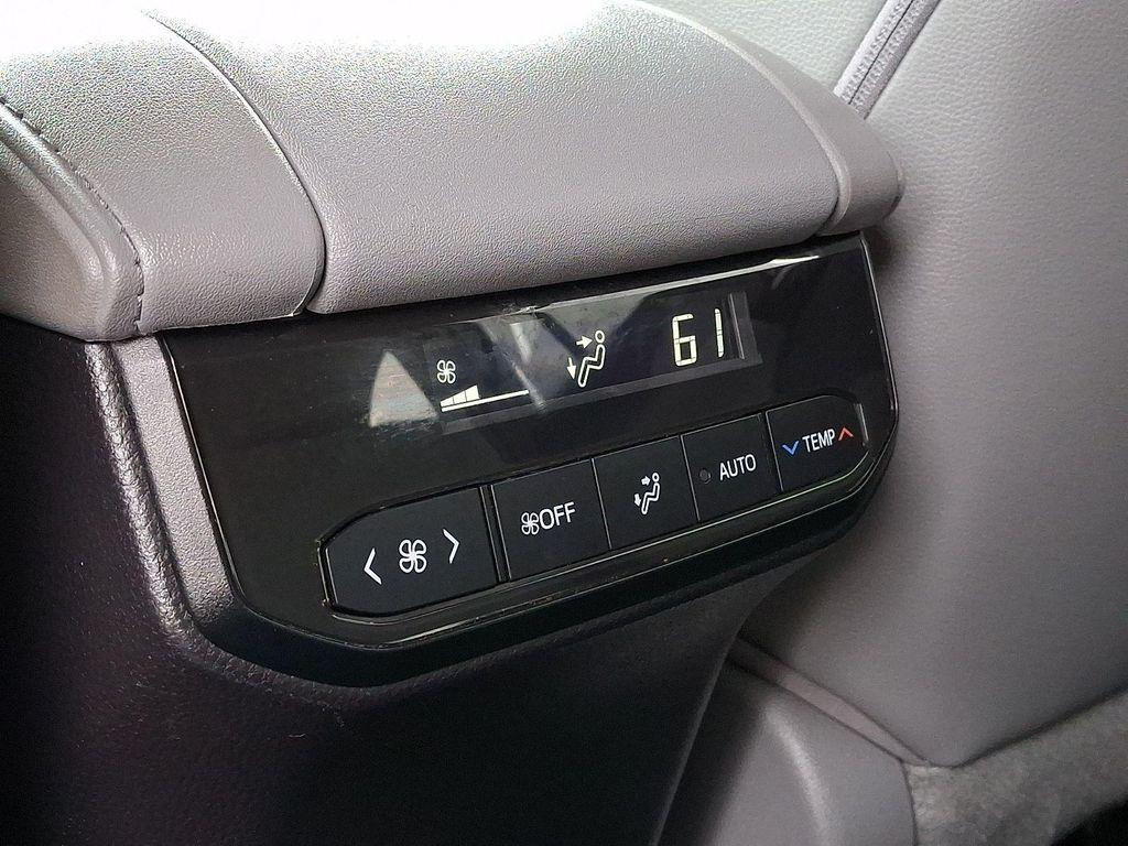 used 2023 Toyota Highlander car, priced at $37,490
