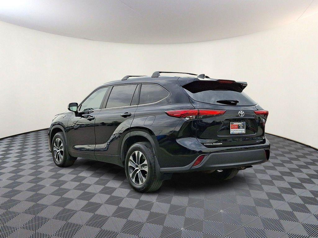 used 2023 Toyota Highlander car, priced at $37,490
