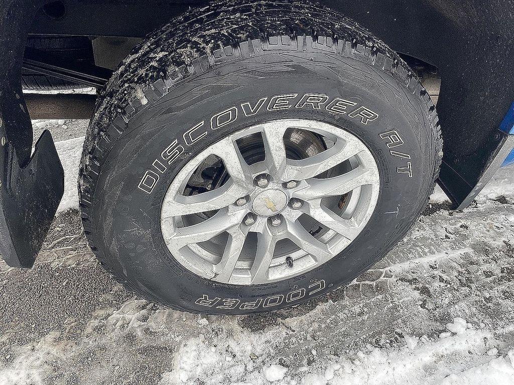 used 2024 Chevrolet Silverado 1500 car, priced at $37,990