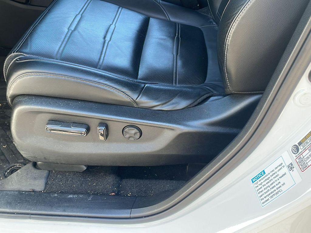 used 2022 Honda CR-V Hybrid car, priced at $29,490