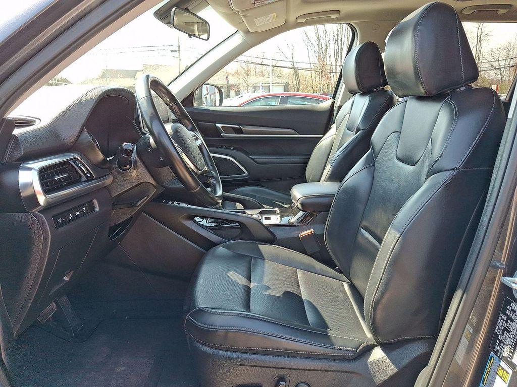 used 2022 Kia Telluride car, priced at $24,490