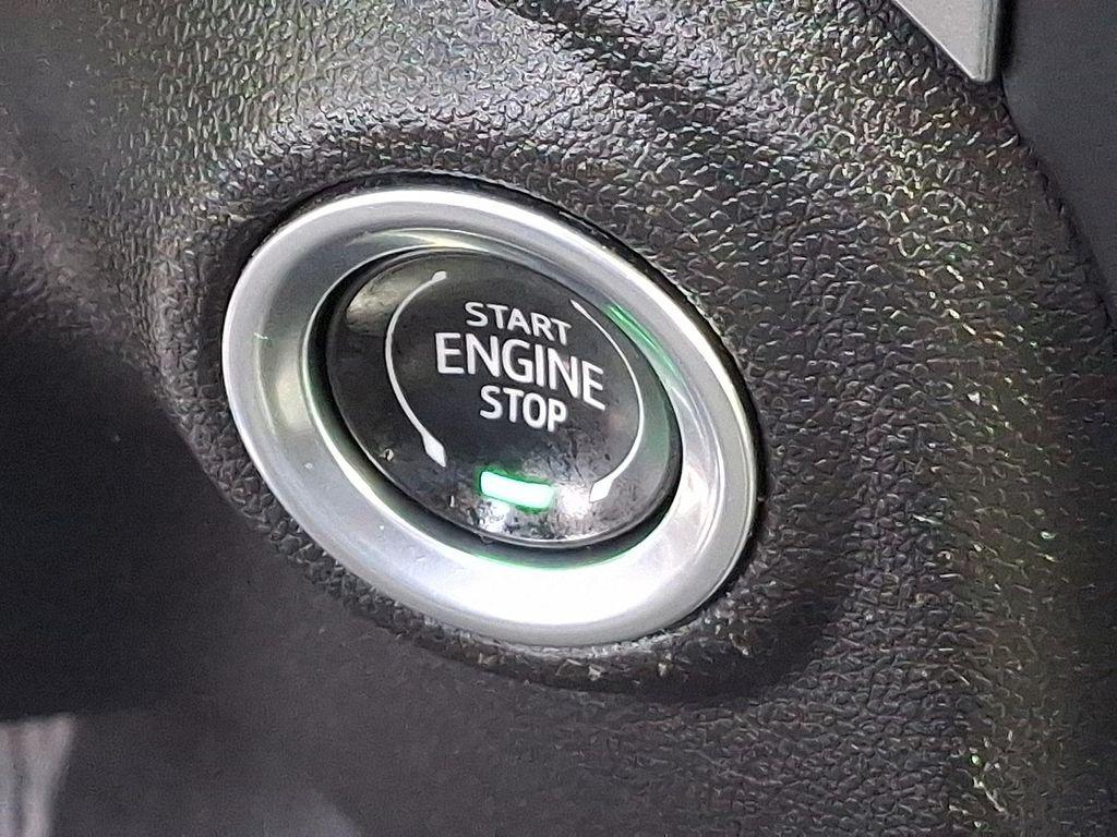 used 2021 Chevrolet Silverado 1500 car, priced at $34,992