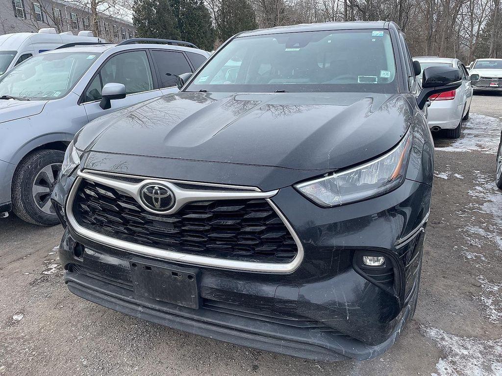 used 2020 Toyota Highlander car, priced at $19,990