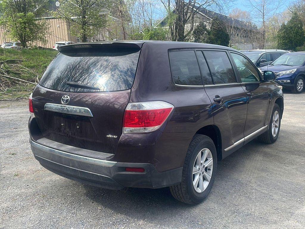 used 2012 Toyota Highlander car, priced at $11,990