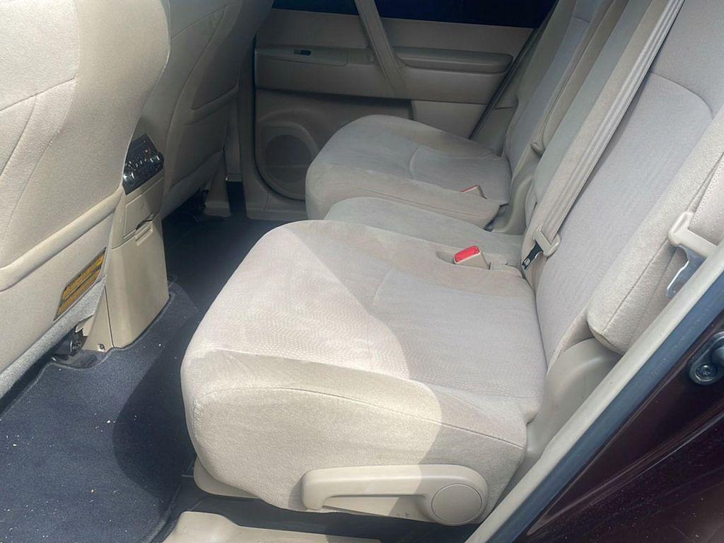 used 2012 Toyota Highlander car, priced at $11,990