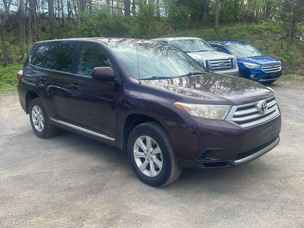 used 2012 Toyota Highlander car, priced at $11,990