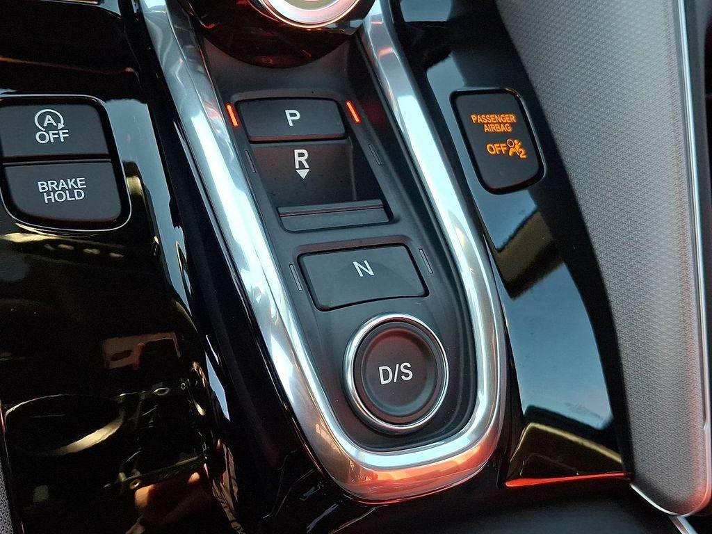 used 2025 Acura TLX car, priced at $39,991