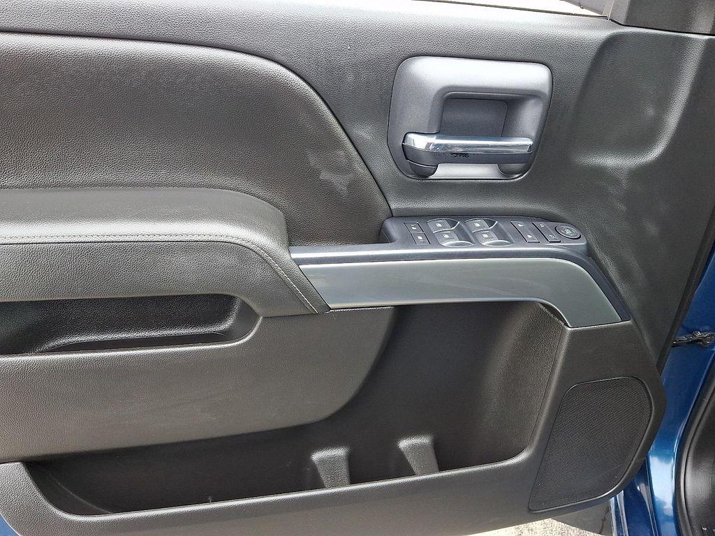 used 2018 Chevrolet Silverado 1500 car, priced at $18,990