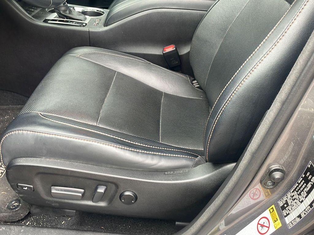 used 2017 Toyota Highlander car, priced at $21,590