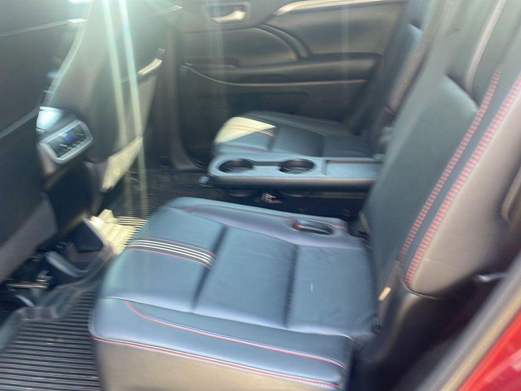 used 2019 Toyota Highlander car, priced at $25,990