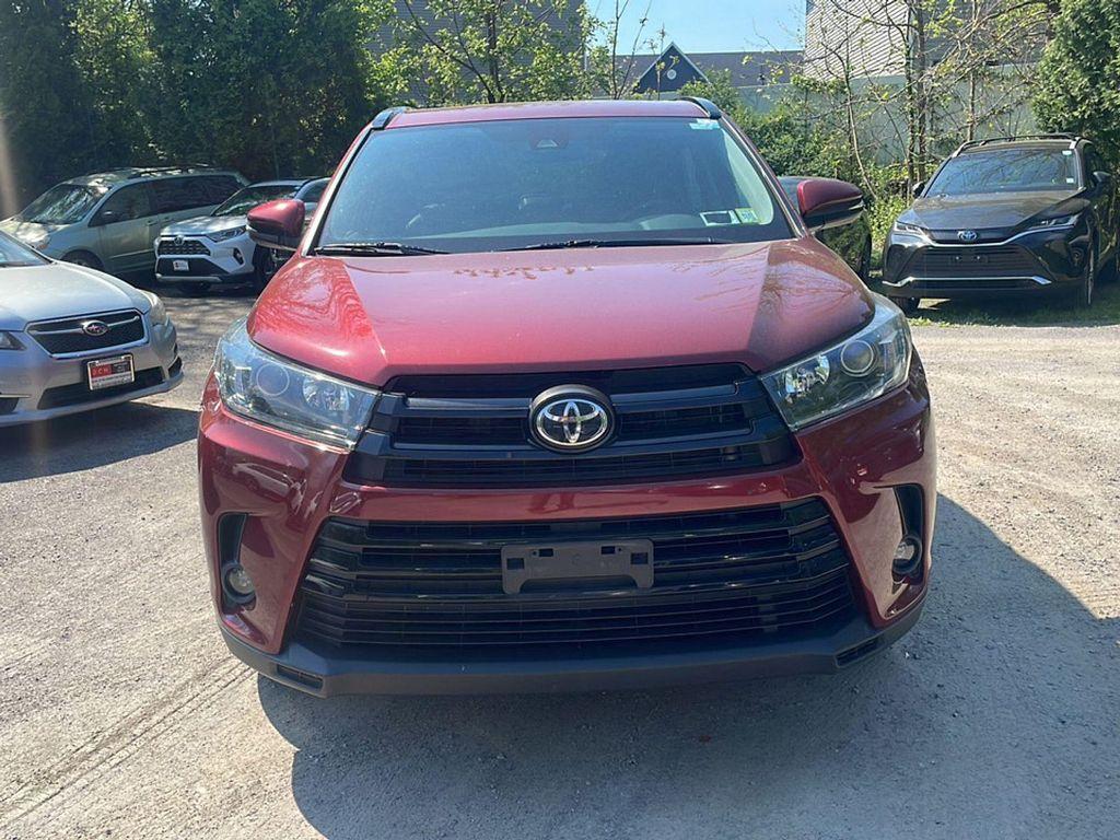 used 2019 Toyota Highlander car, priced at $25,990