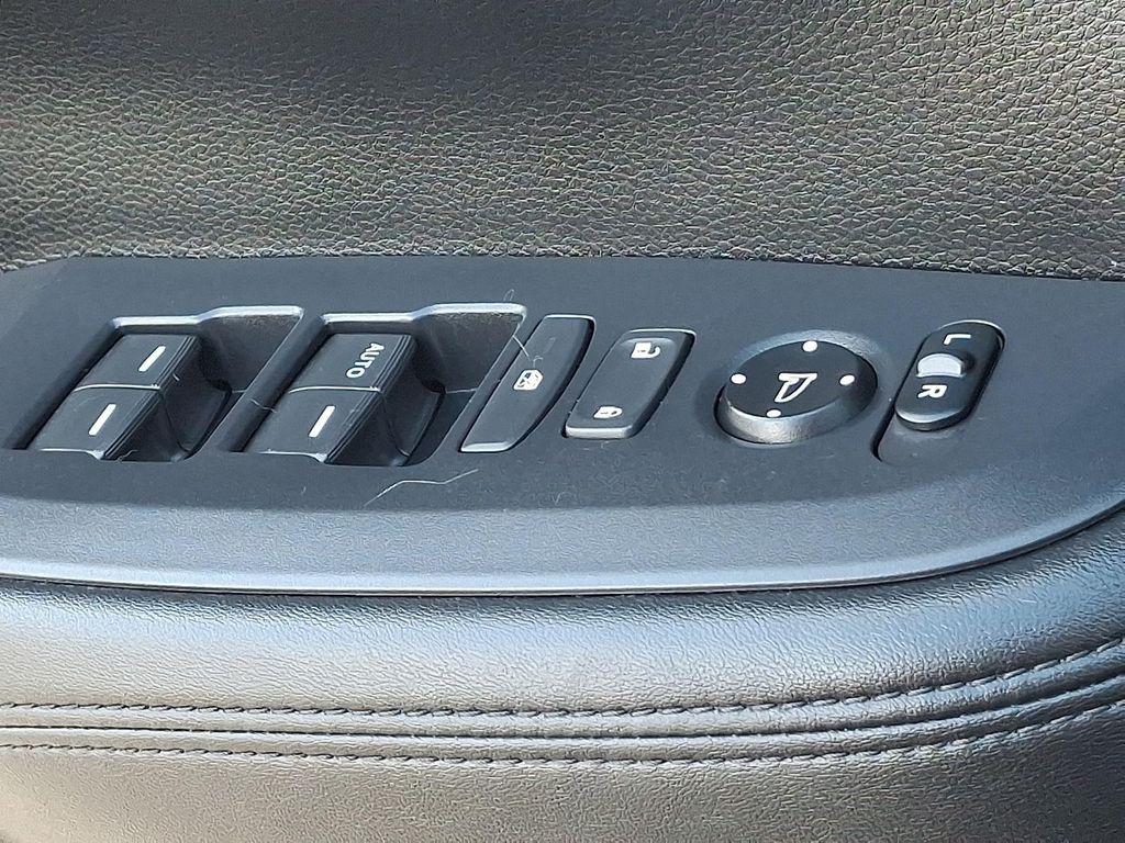 used 2024 Honda HR-V car, priced at $21,992