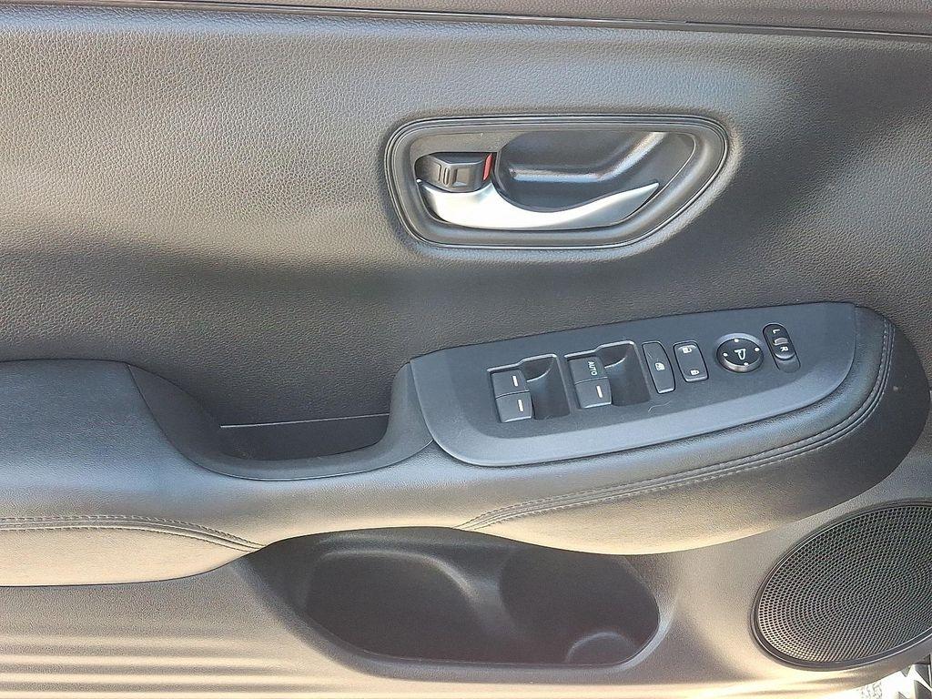 used 2024 Honda HR-V car, priced at $21,992