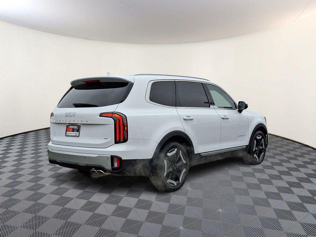 used 2024 Kia Telluride car, priced at $39,990