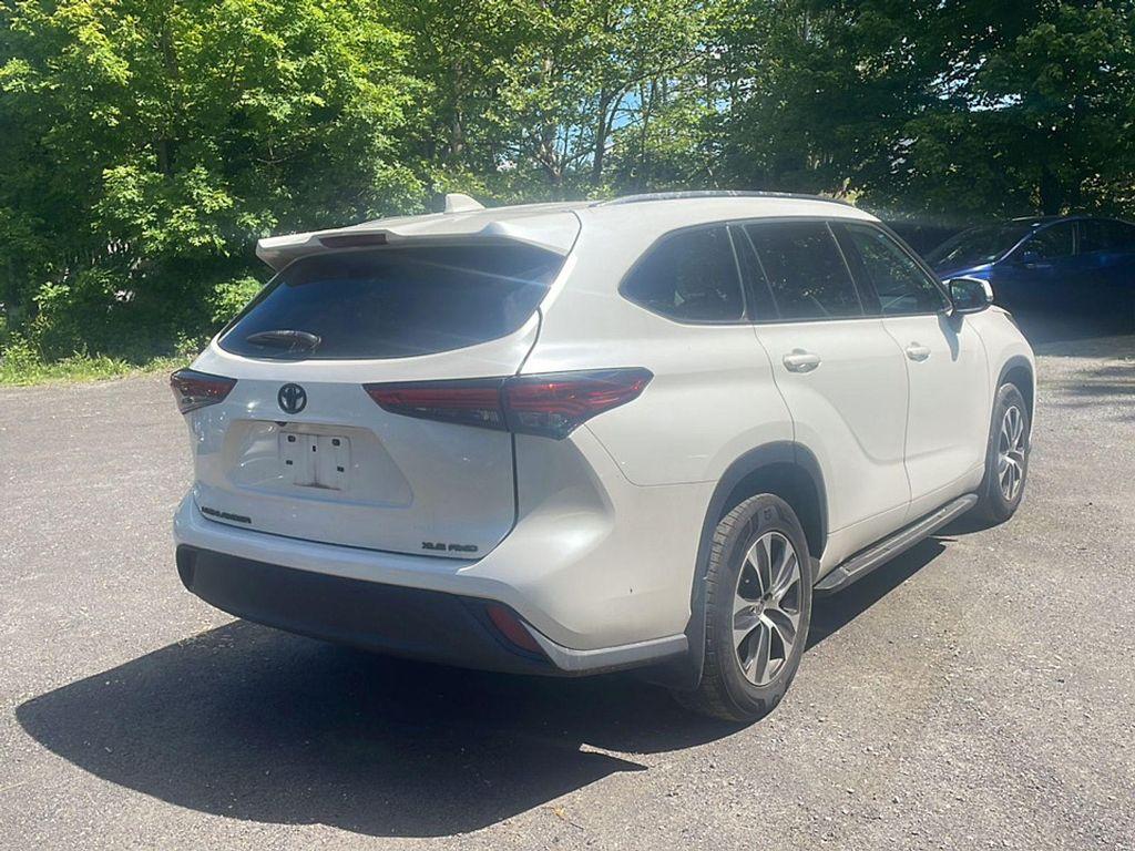 used 2021 Toyota Highlander car, priced at $30,990