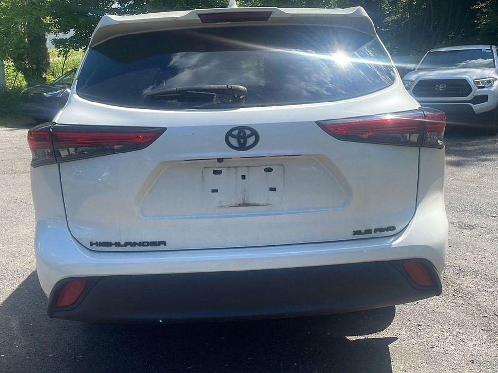 used 2021 Toyota Highlander car, priced at $30,990