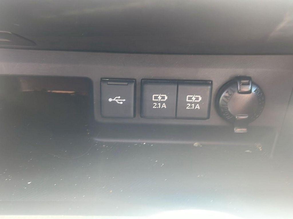 used 2021 Toyota Highlander car, priced at $30,990