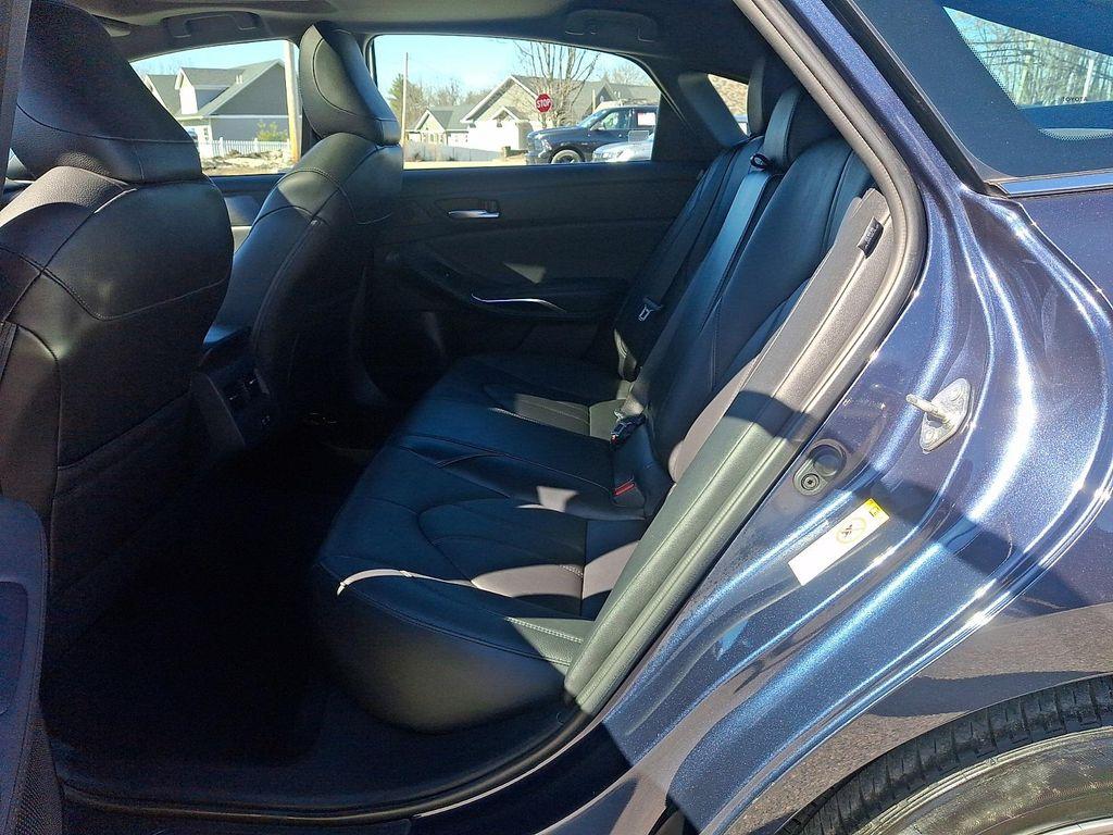 used 2019 Toyota Avalon car, priced at $23,490
