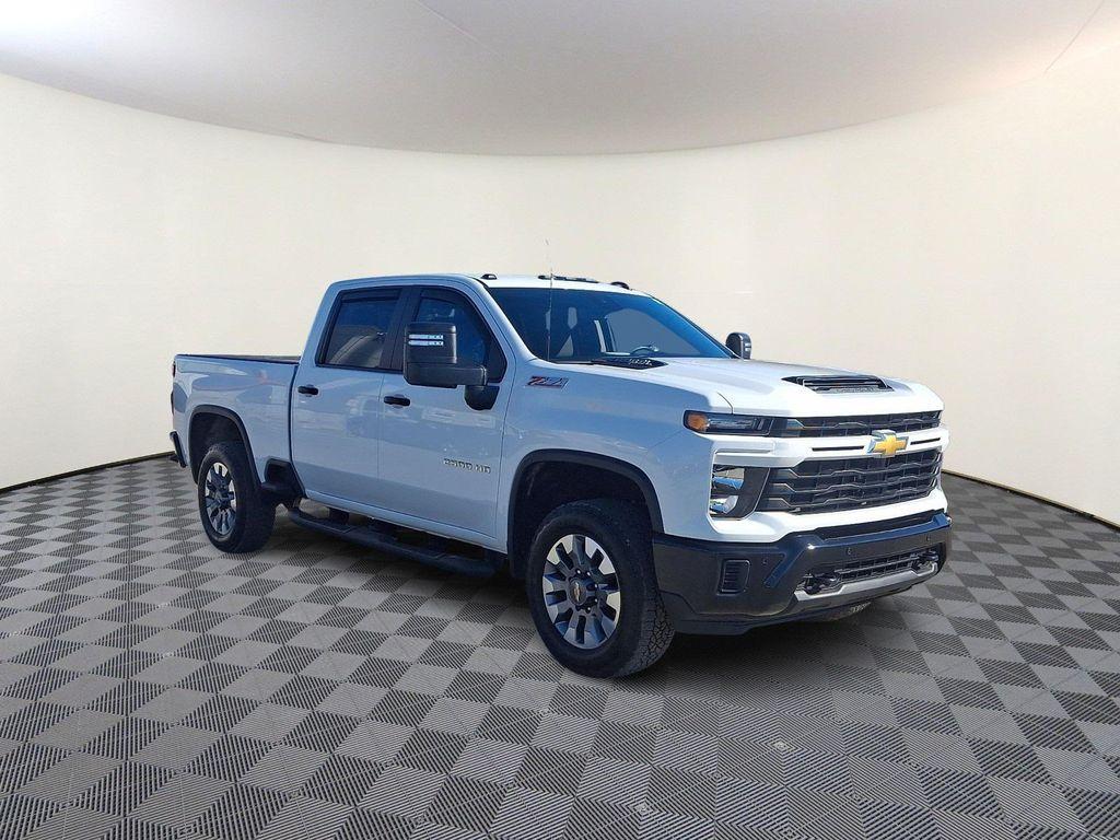 used 2025 Chevrolet Silverado 2500 car, priced at $52,490