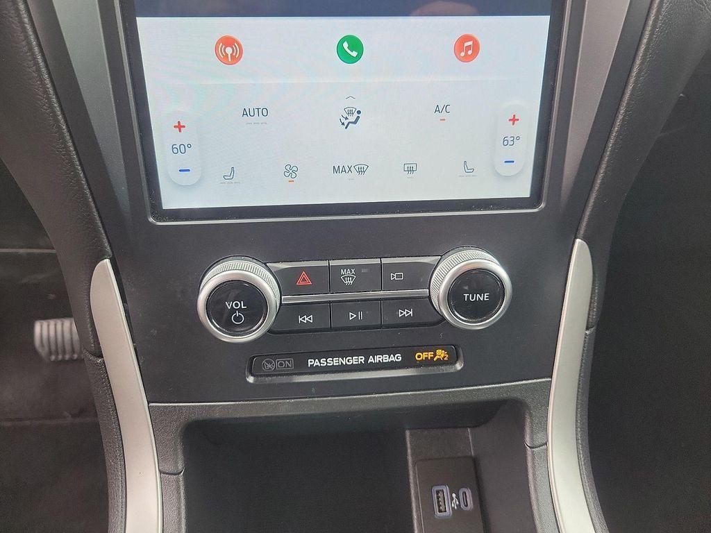 used 2024 Ford Edge car, priced at $22,992