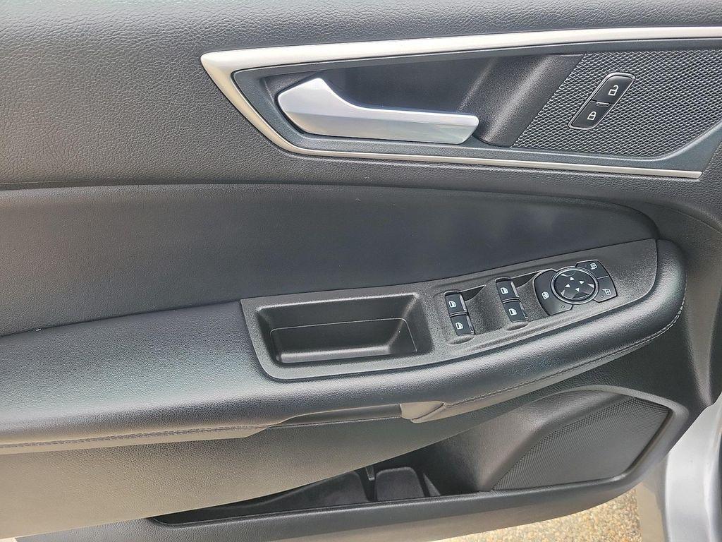 used 2024 Ford Edge car, priced at $23,990