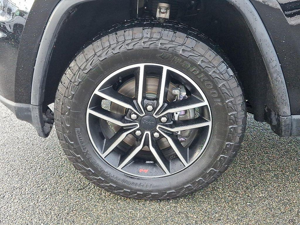 used 2020 Jeep Grand Cherokee car, priced at $20,992