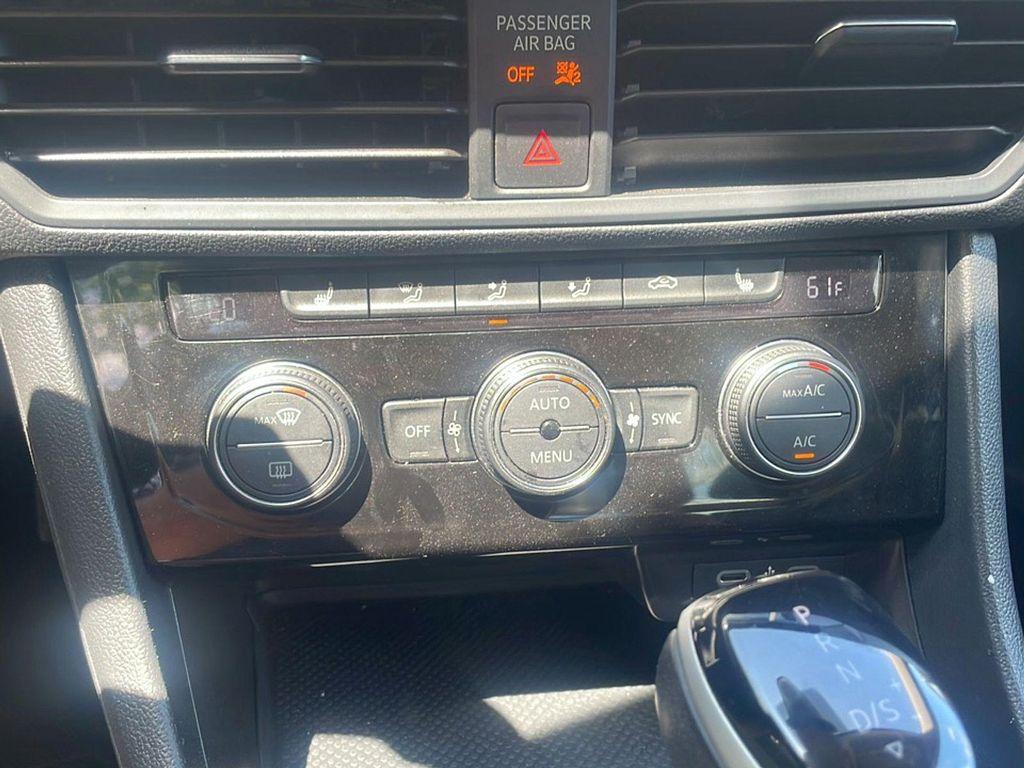 used 2024 Volkswagen Jetta car, priced at $18,990