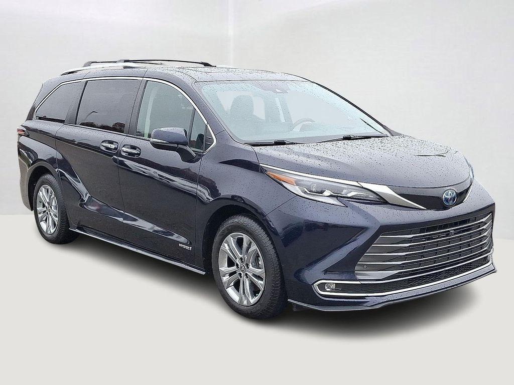 used 2021 Toyota Sienna car, priced at $35,993