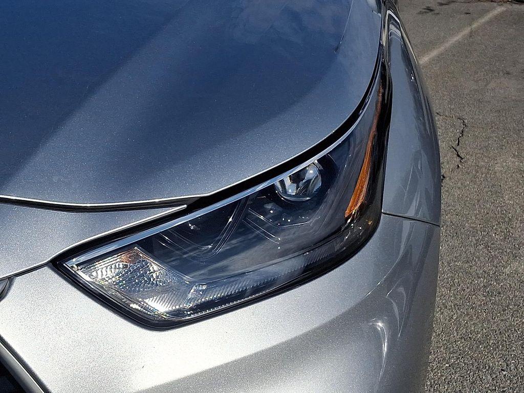 used 2023 Toyota Highlander car, priced at $32,990