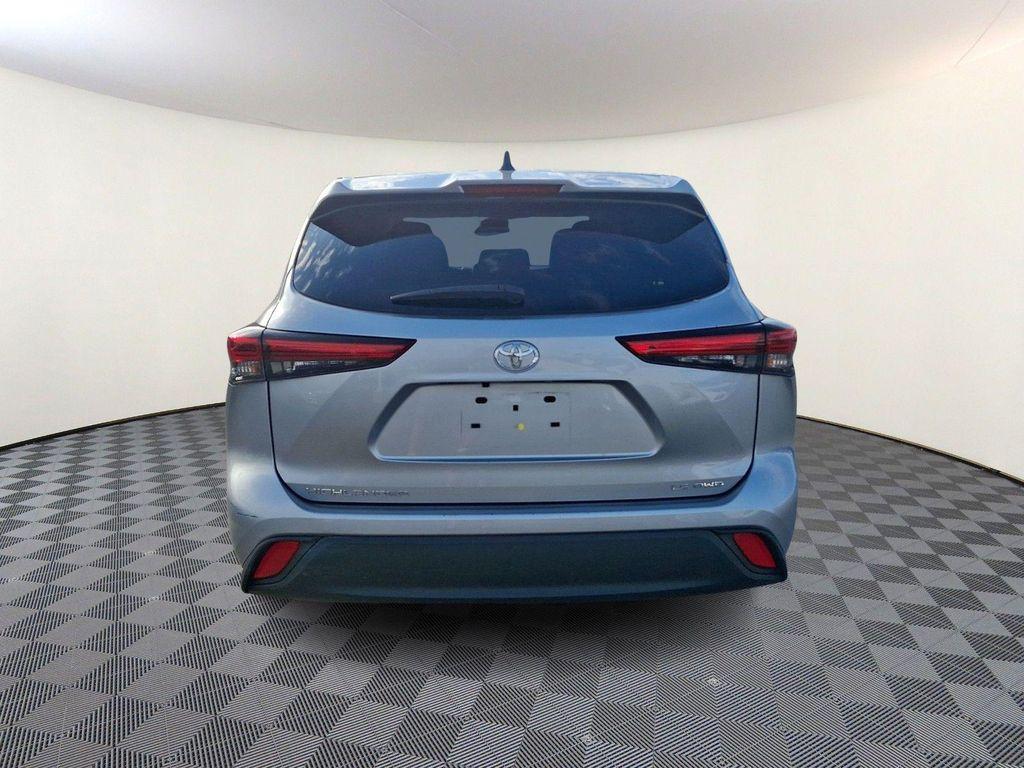 used 2023 Toyota Highlander car, priced at $32,990