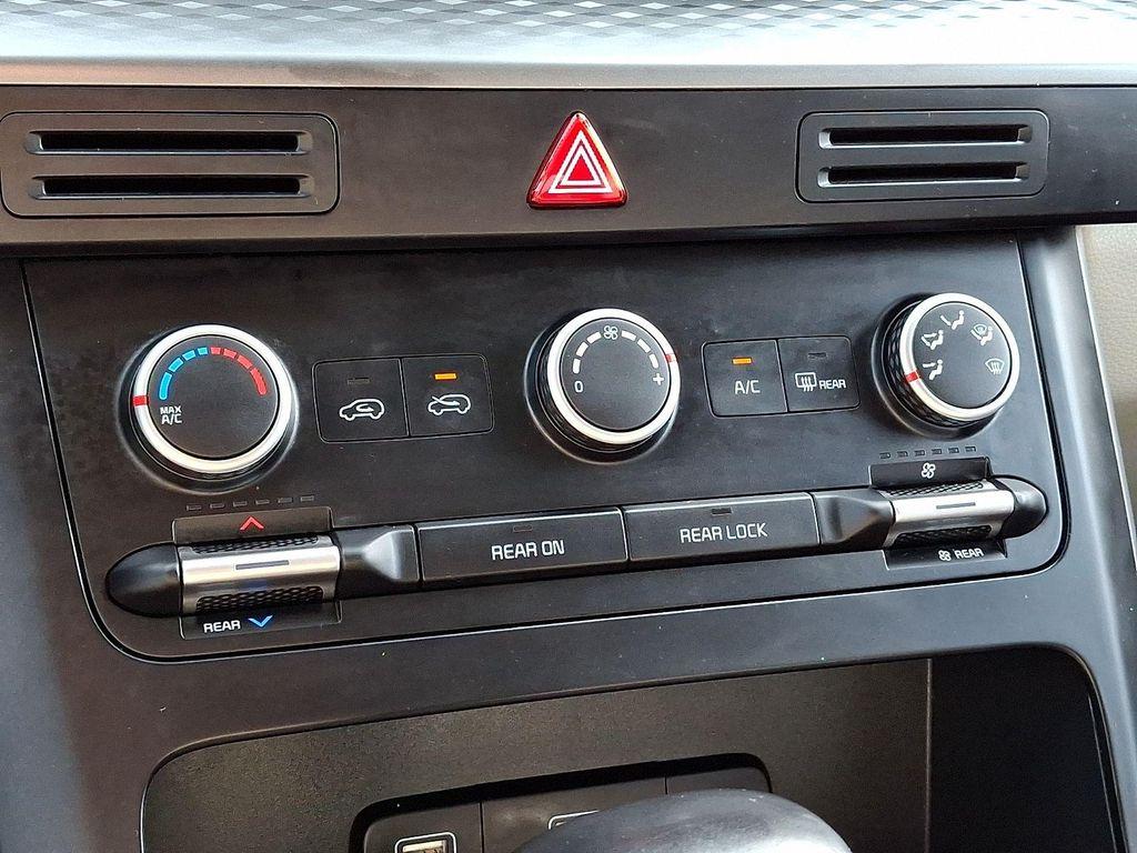 used 2022 Kia Carnival car, priced at $23,490