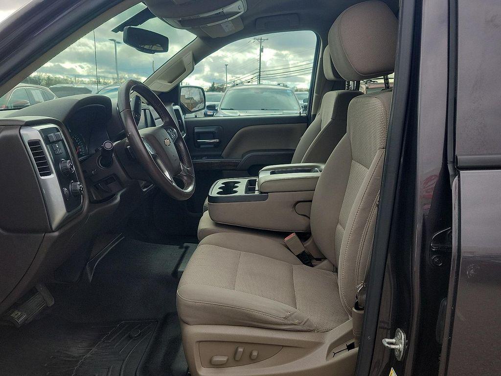 used 2015 Chevrolet Silverado 1500 car, priced at $18,992